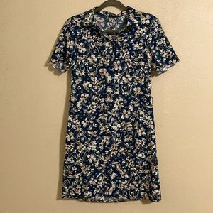 Banana Republic flower print dress. Medium